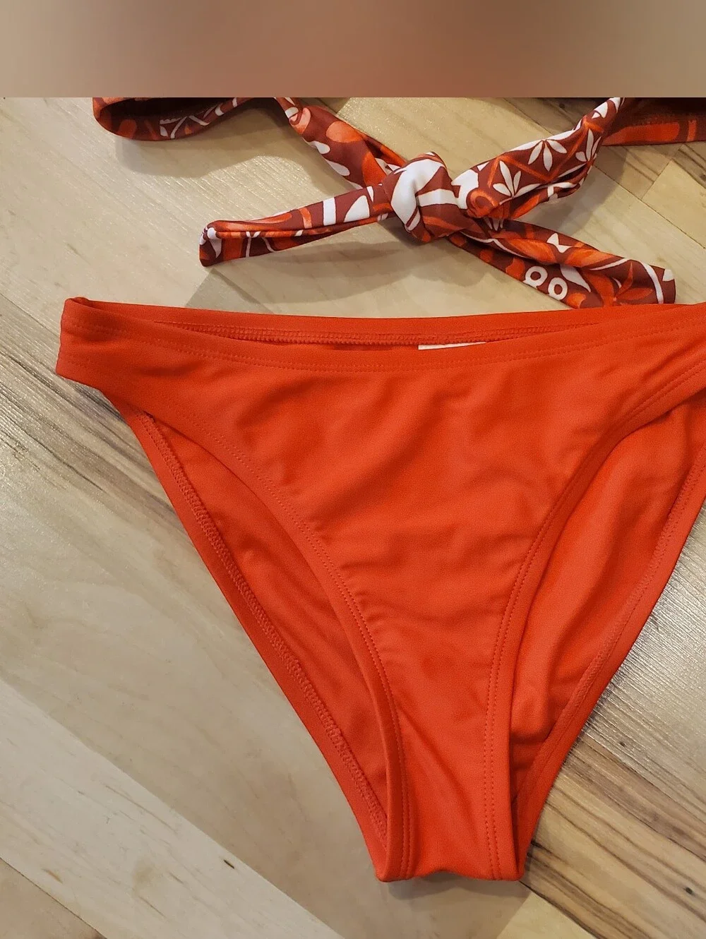 NWT Shade & Sore Orange Printed Bandeau Bikini Top with Solid Orange Bottom